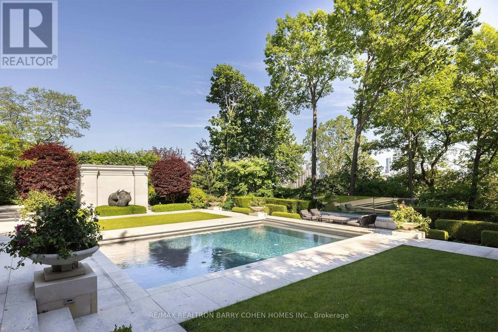 17 Ardwold Gate, Toronto, ON, M5R 2W1 - 5