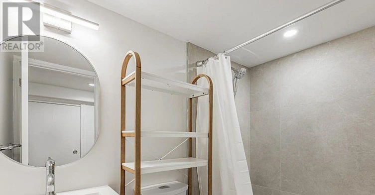 LOWER-727 Rhodes Avenue, Toronto, ON, M4J 4X5 - 3