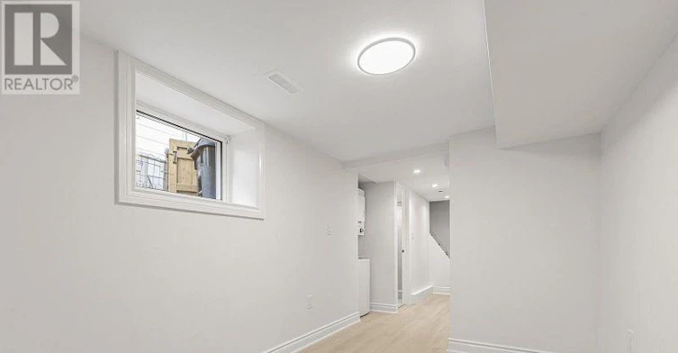 LOWER-727 Rhodes Avenue, Toronto, ON, M4J 4X5 - 8