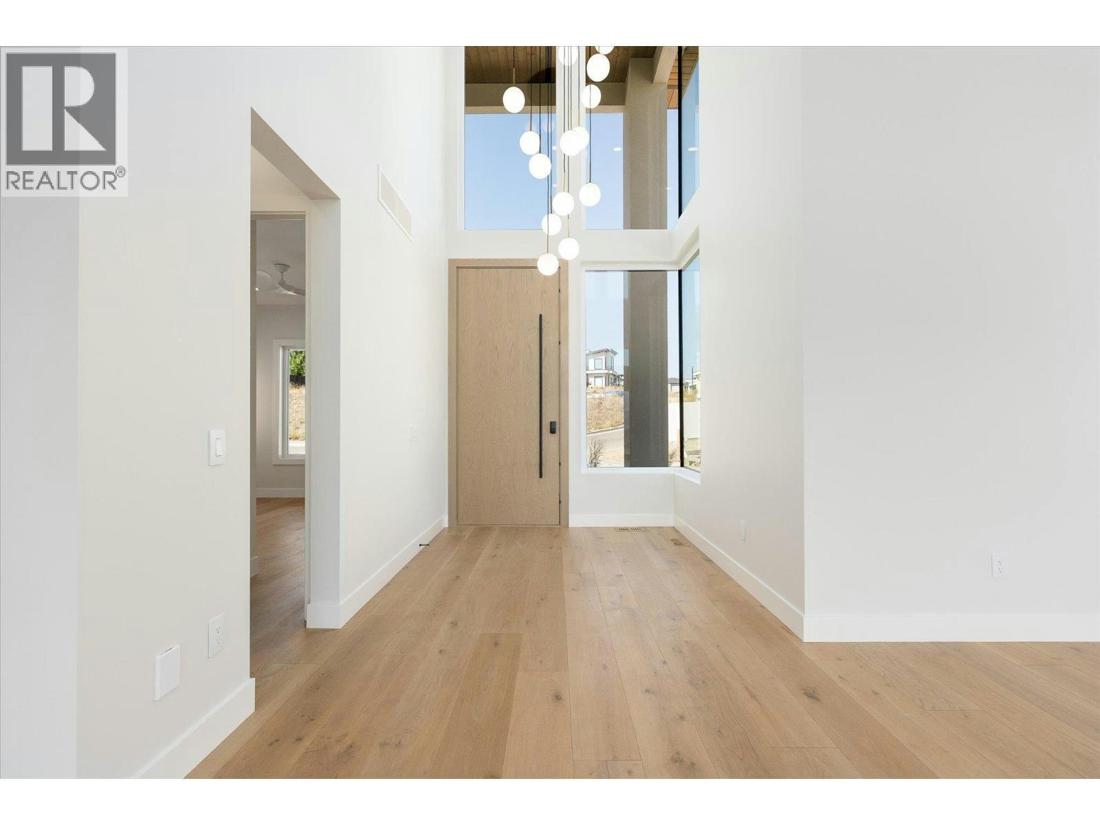 1082 Carnoustie Drive - 4