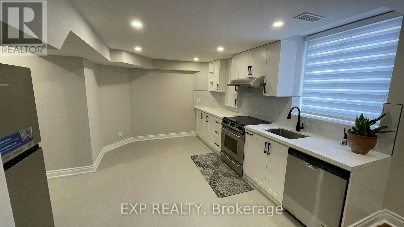 BASEMENT-94 Lensmith Drive, Aurora, ON, L4G 6R9 - 3