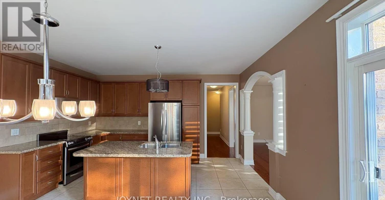 373 Lauderdale Drive, Vaughan, ON, L6A 4S9 - 9