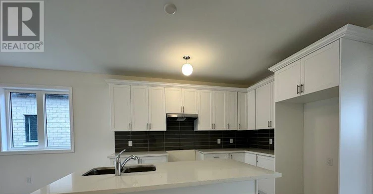 71 Sun Valley Avenue, Wasaga Beach, ON, L9Z 0N7 - 4