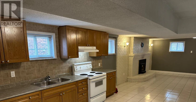 BSMT-2546 Palisander Avenue, Mississauga, ON, L5B 2L2 - 2