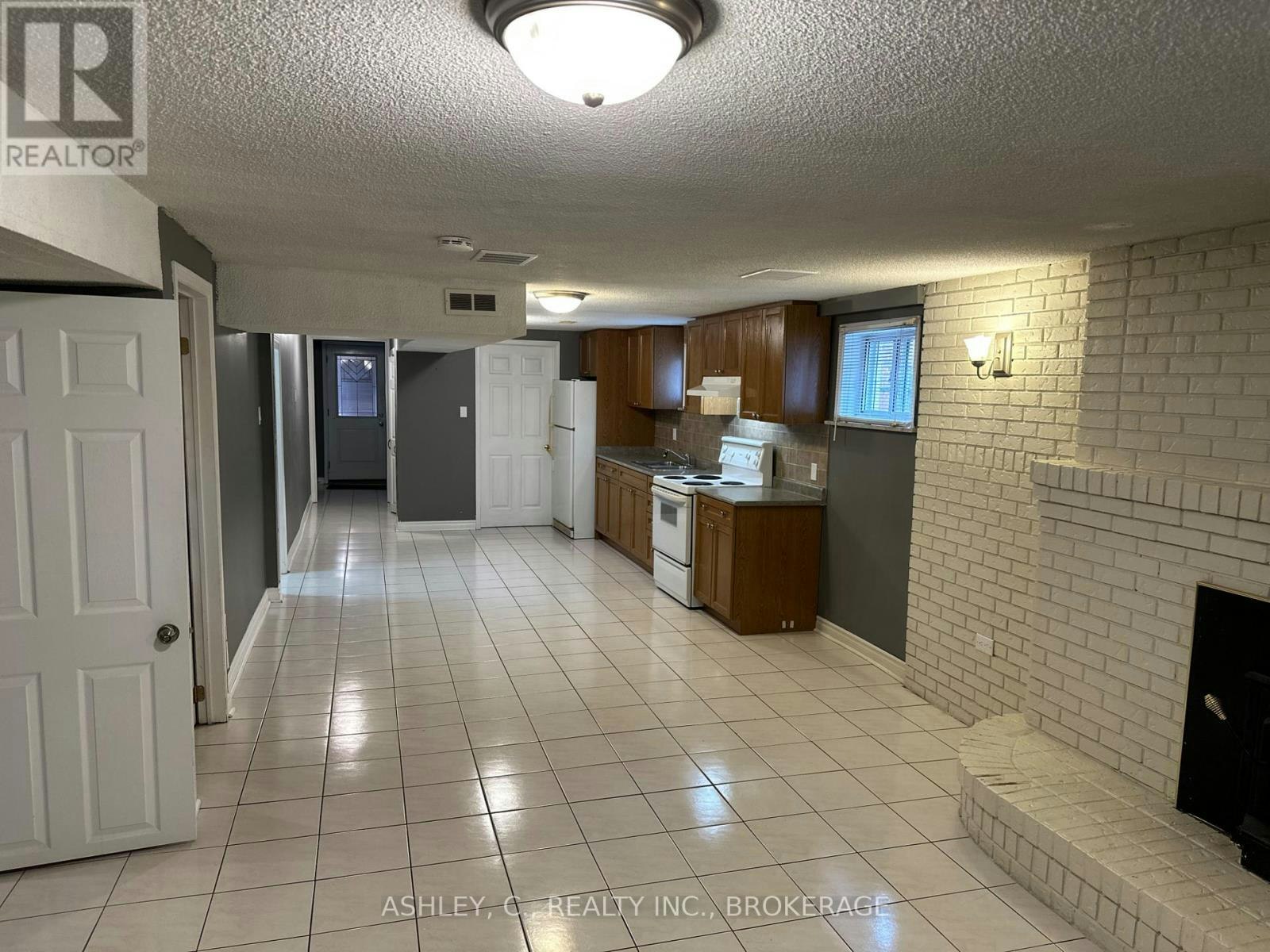 BSMT-2546 Palisander Avenue, Mississauga, ON, L5B 2L2 - 4