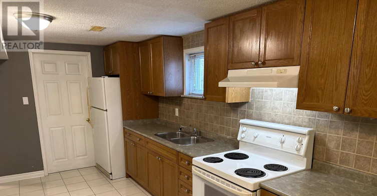 BSMT-2546 Palisander Avenue, Mississauga, ON, L5B 2L2 - 3