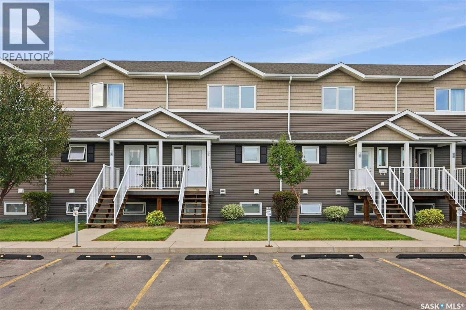 206-275 Pringle Lane, Saskatoon, SK, S7T 0T5