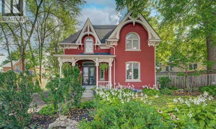 15 Gilholm Avenue