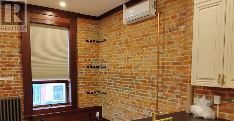6-251 Front Street, Belleville, ON, K8N 2Z6 - 2