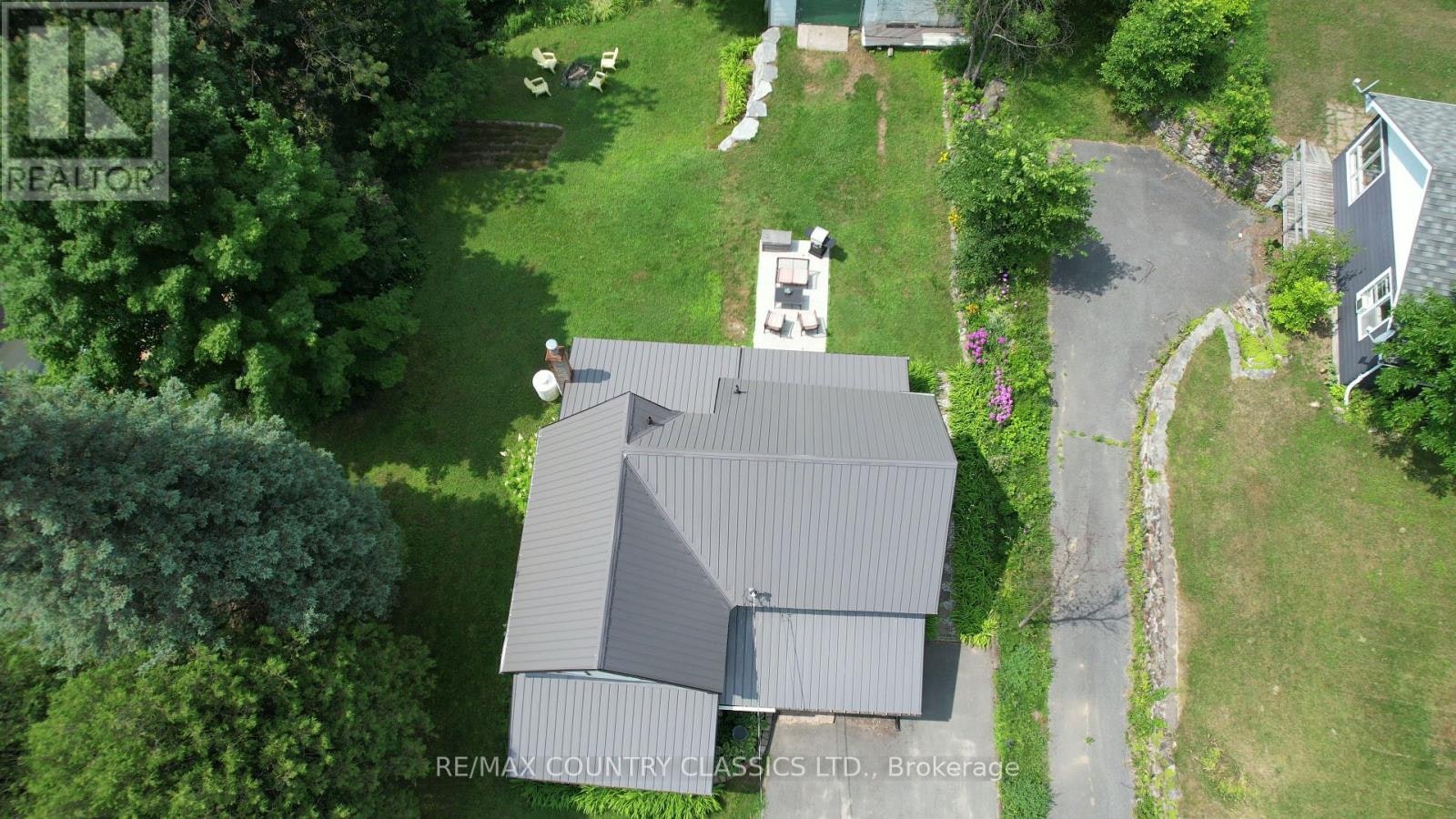 12 Hastings Street S, Bancroft, ON, K0L 1C0 - 2