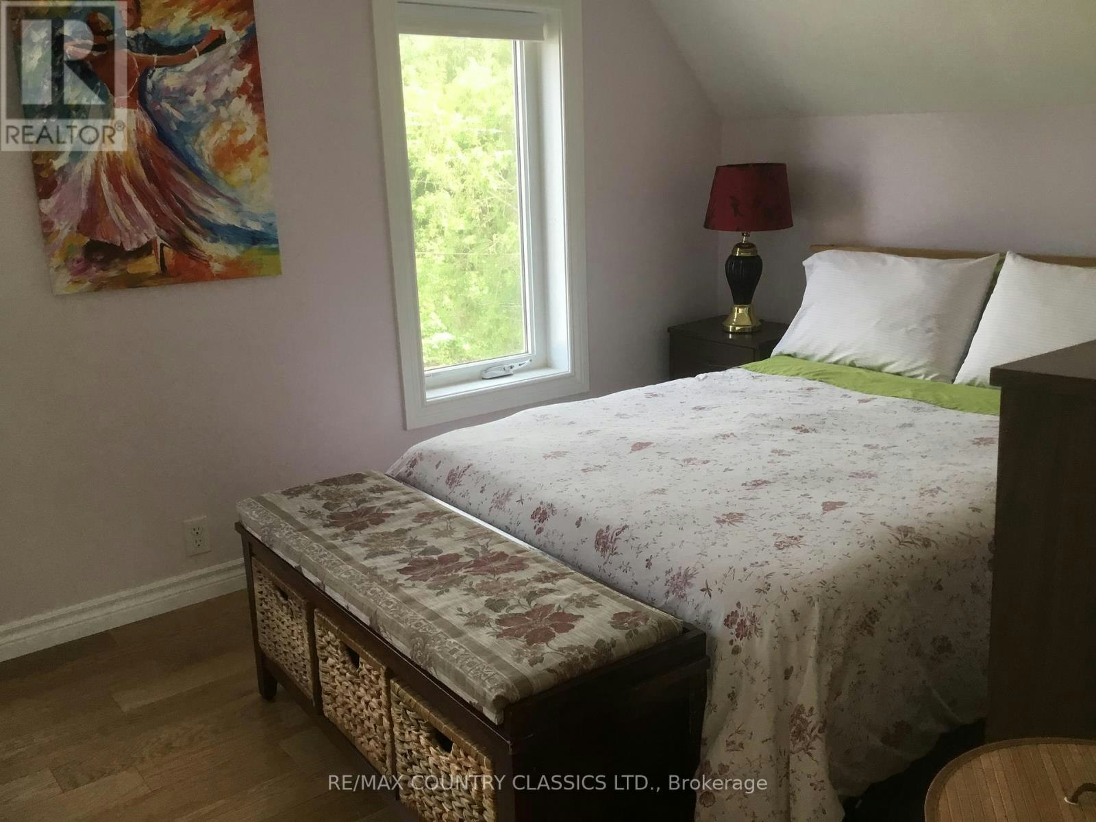 12 Hastings Street S, Bancroft, ON, K0L 1C0 - 31