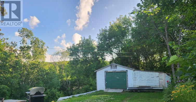12 Hastings Street S, Bancroft, ON, K0L 1C0 - 4