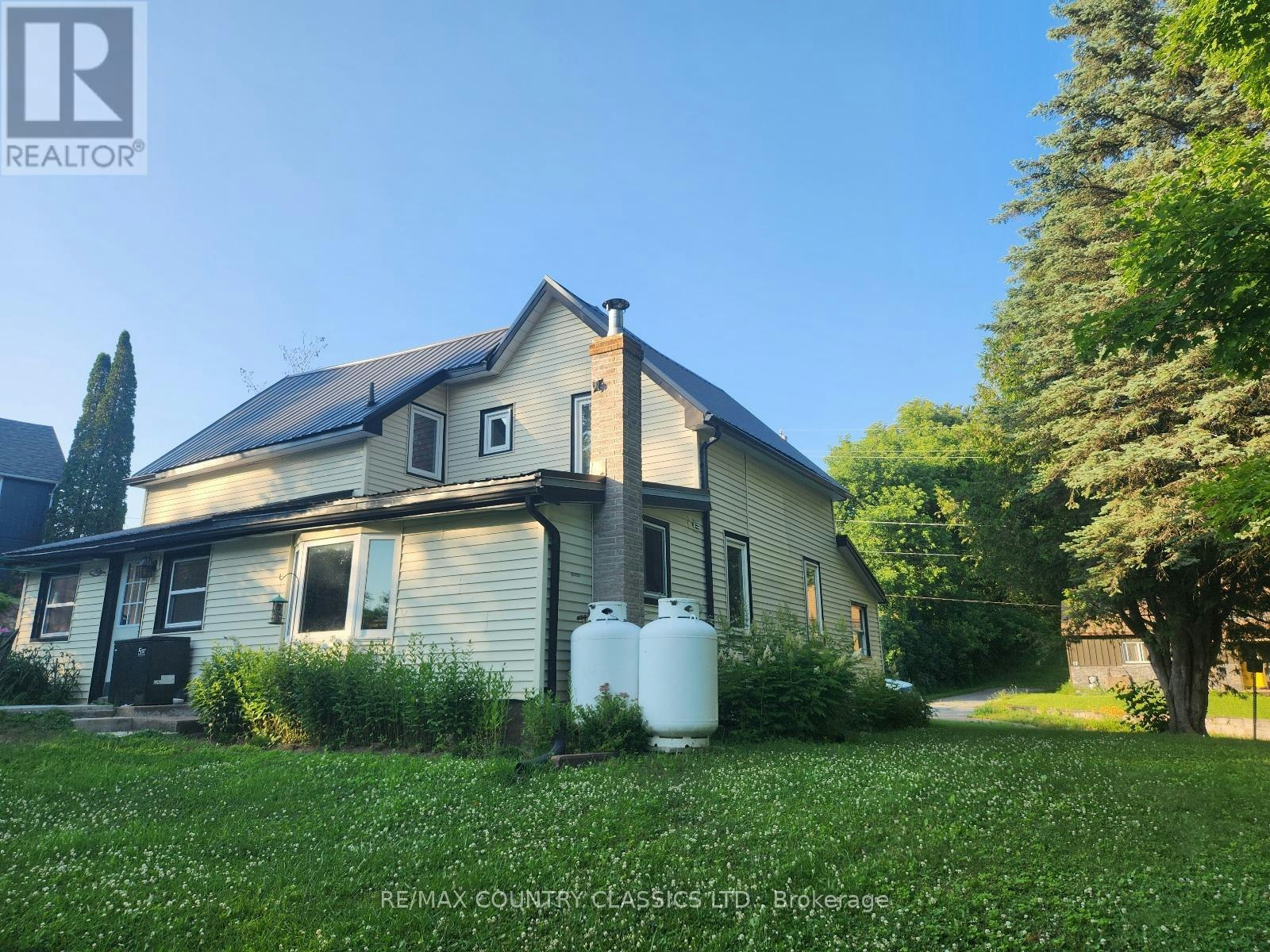 12 Hastings Street S, Bancroft, ON, K0L 1C0 - 8