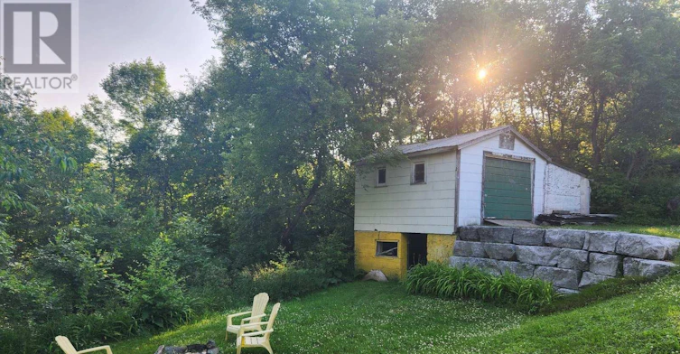 12 Hastings Street S, Bancroft, ON, K0L 1C0 - 9