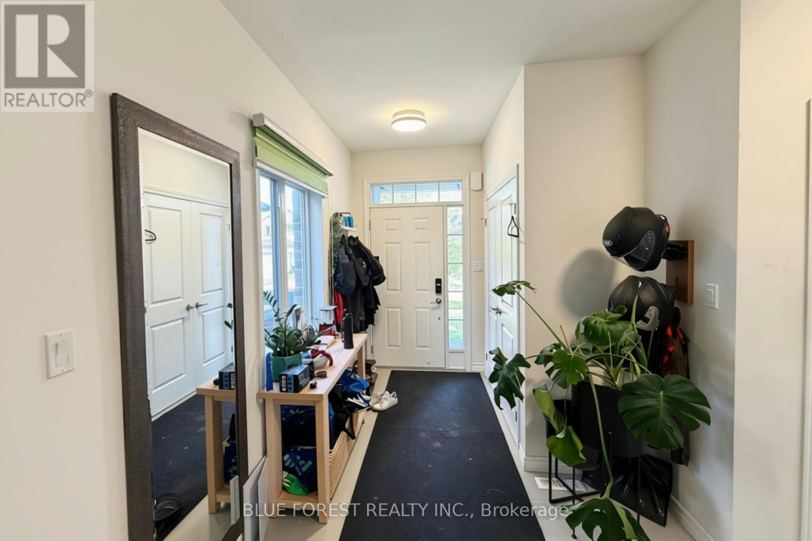 3584 Singleton Avenue, London, ON, N6L 0C9 - 3