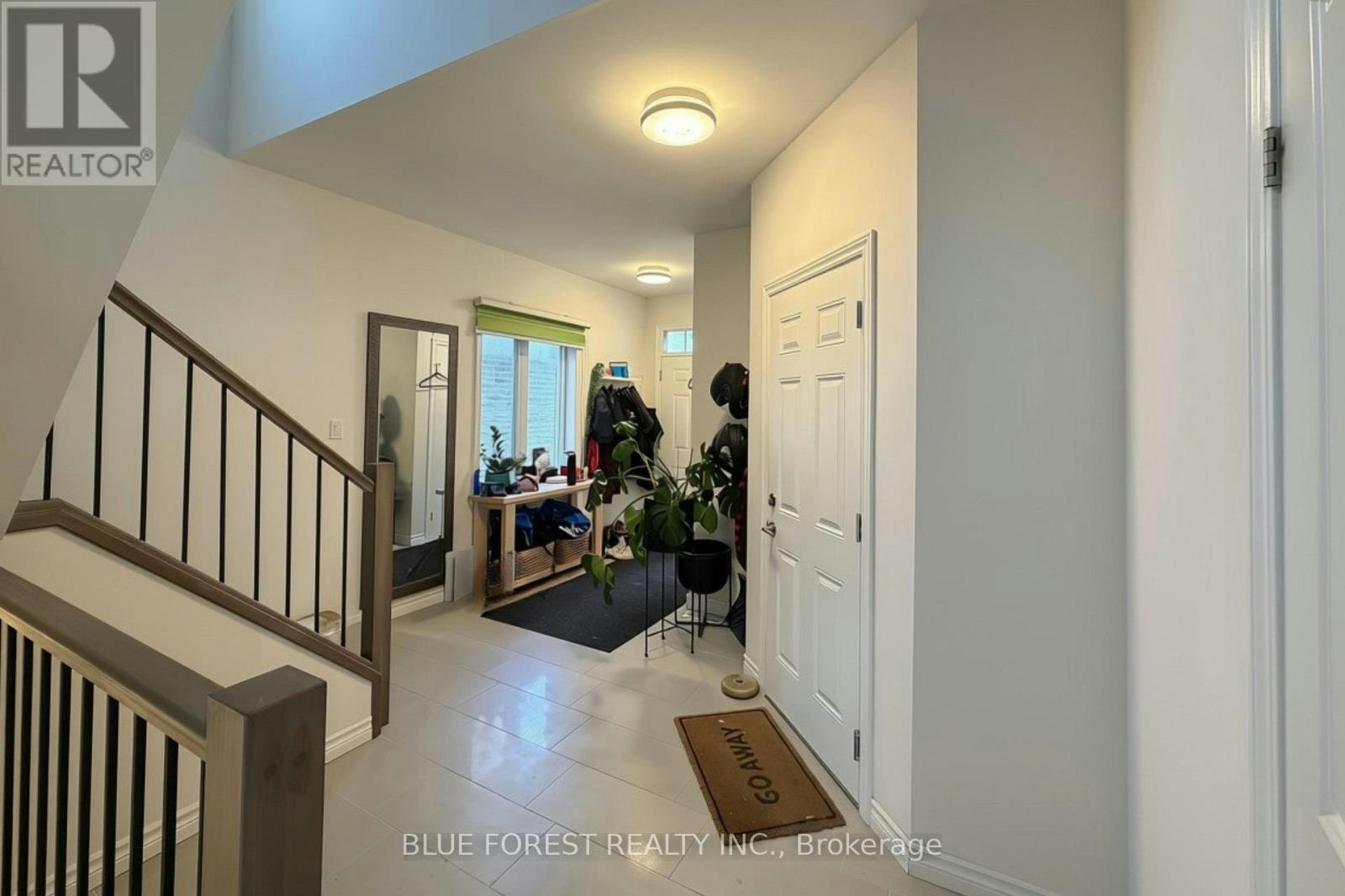 3584 Singleton Avenue, London, ON, N6L 0C9 - 4