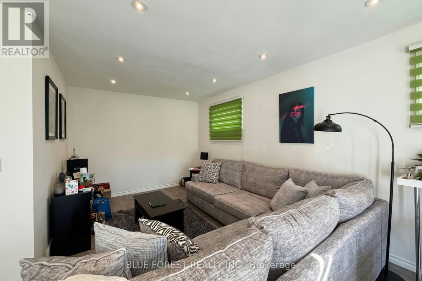 3584 Singleton Avenue, London, ON, N6L 0C9 - 9