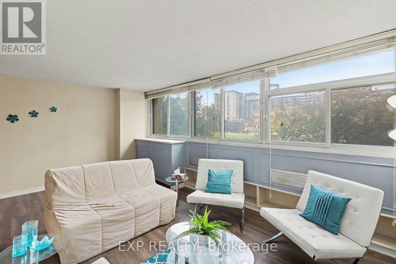 204-500 Laurier Avenue W, Ottawa, ON, K1R 5E1 - 15