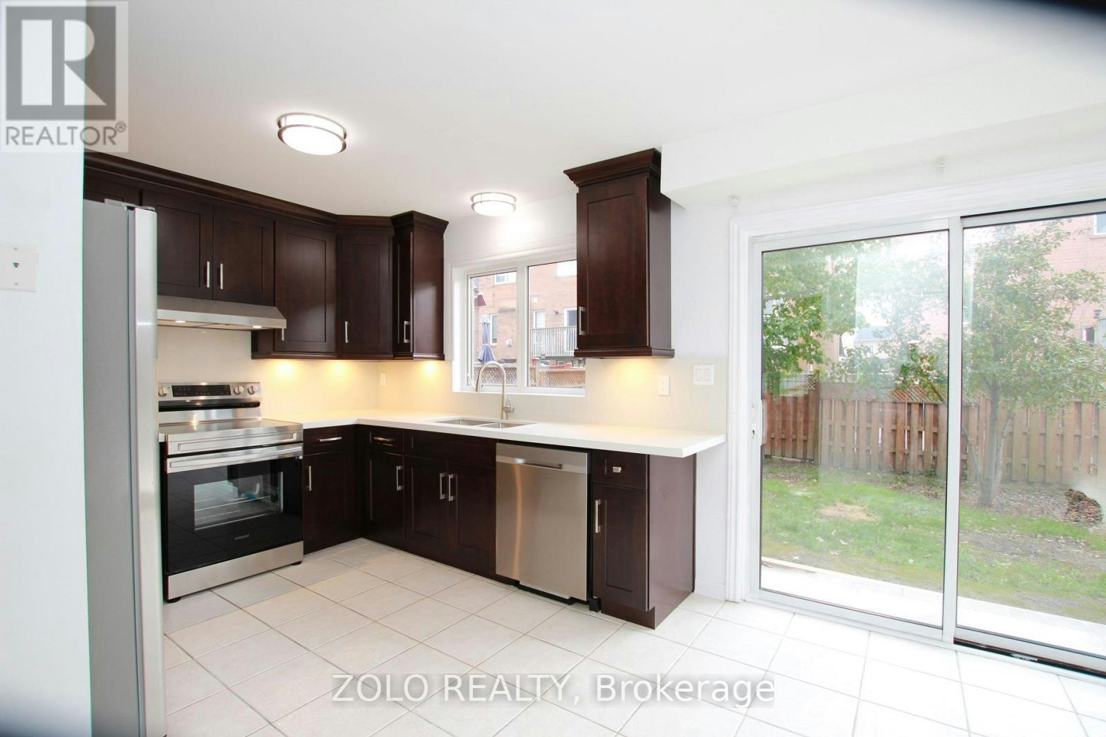 226 Equator Crescent N, Vaughan, ON, L6A 2Y1 - 3