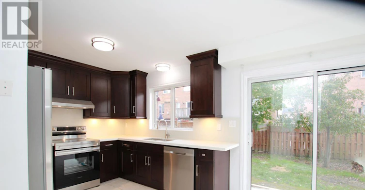 226 Equator Crescent N, Vaughan, ON, L6A 2Y1 - 3
