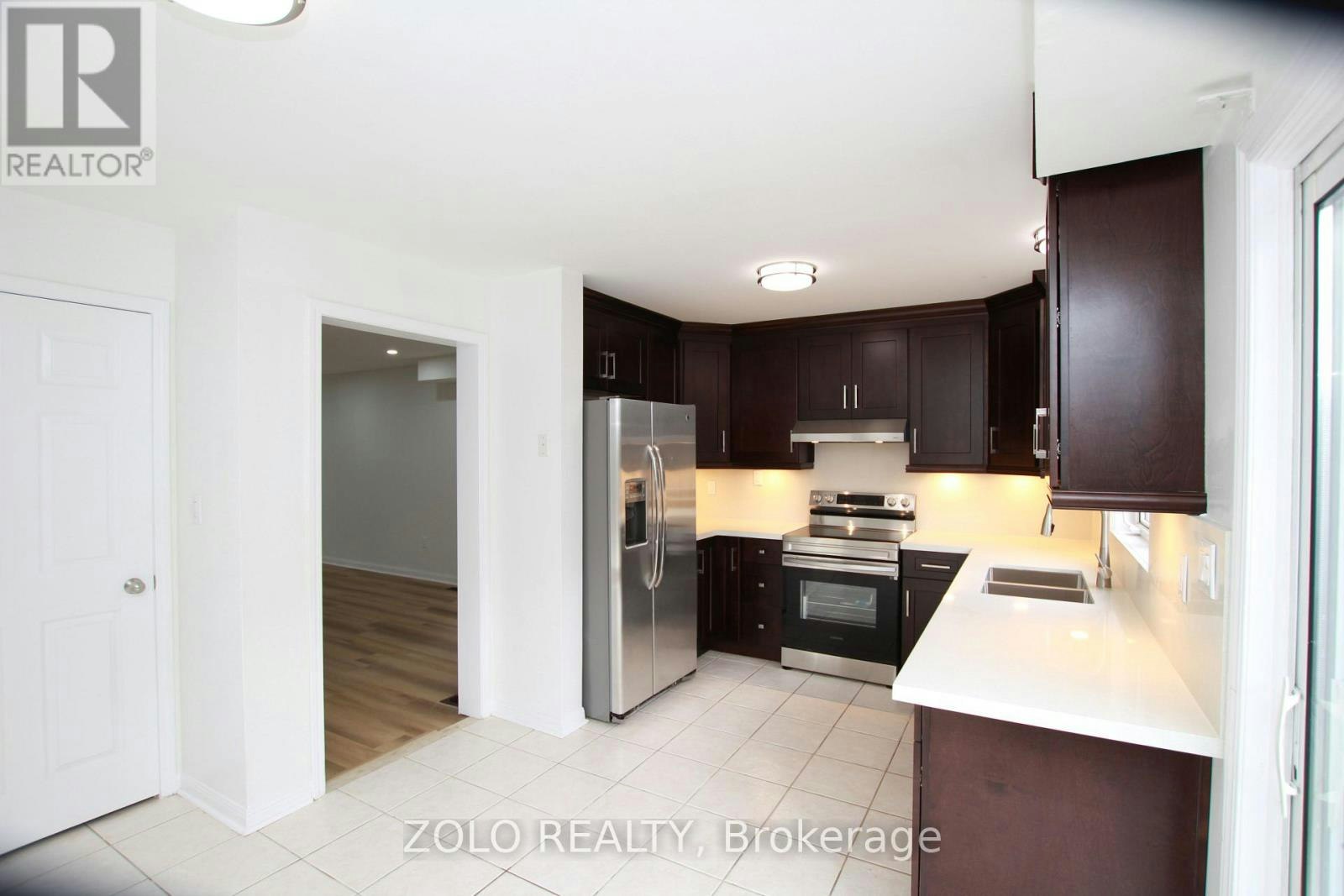 226 Equator Crescent N, Vaughan, ON, L6A 2Y1 - 2
