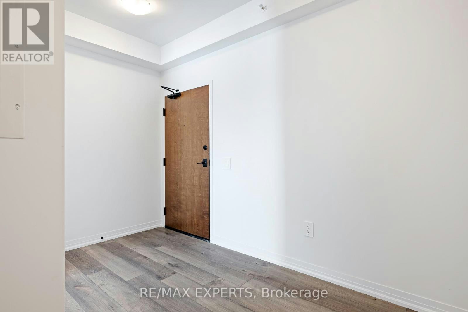 409-15 Kneeshaw Drive, Barrie, ON, L9J 0X9 - 13