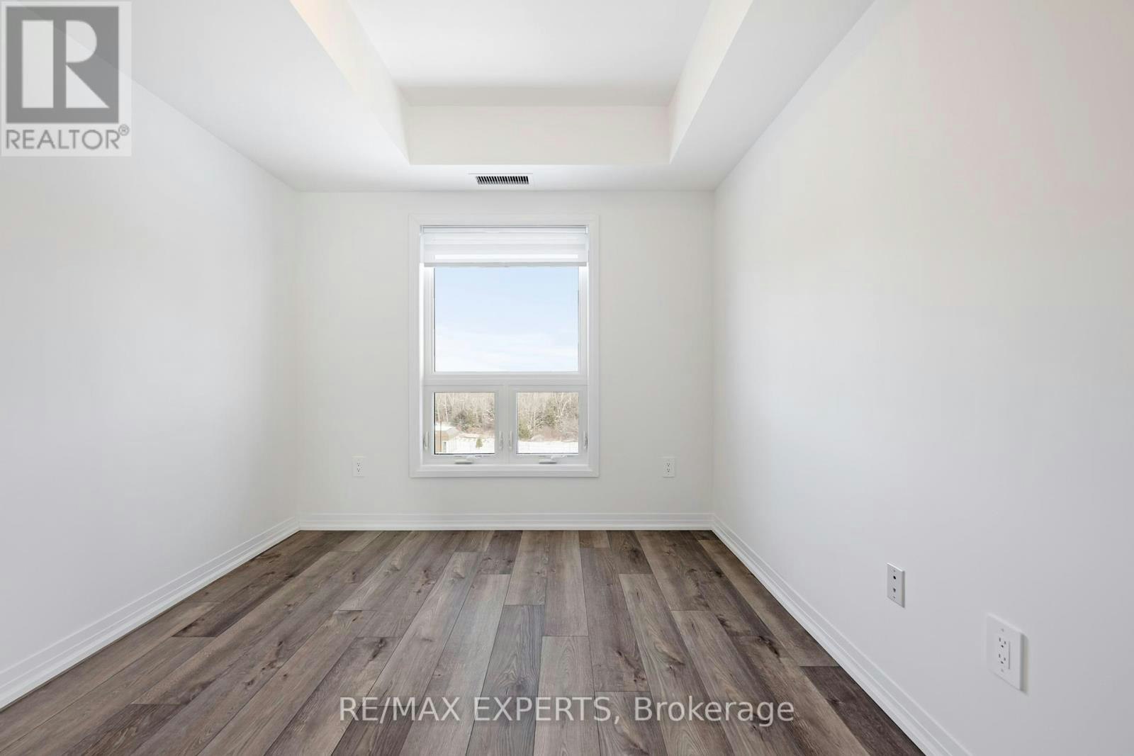 409-15 Kneeshaw Drive, Barrie, ON, L9J 0X9 - 37