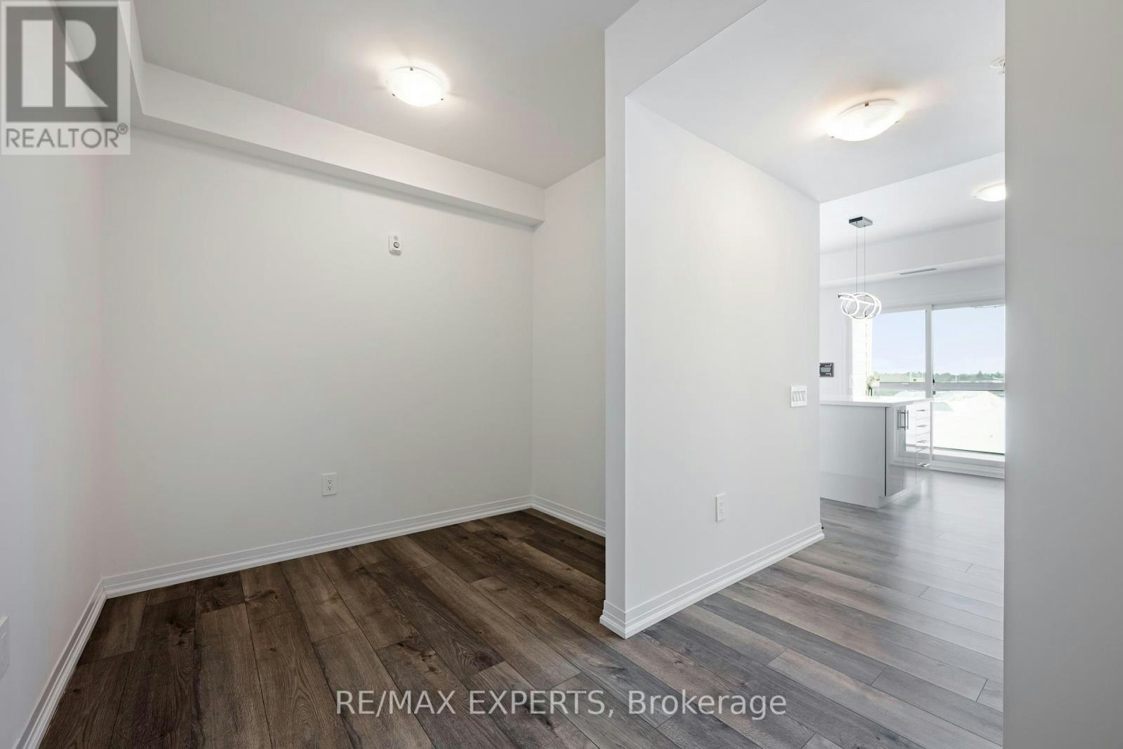409-15 Kneeshaw Drive, Barrie, ON, L9J 0X9 - 11