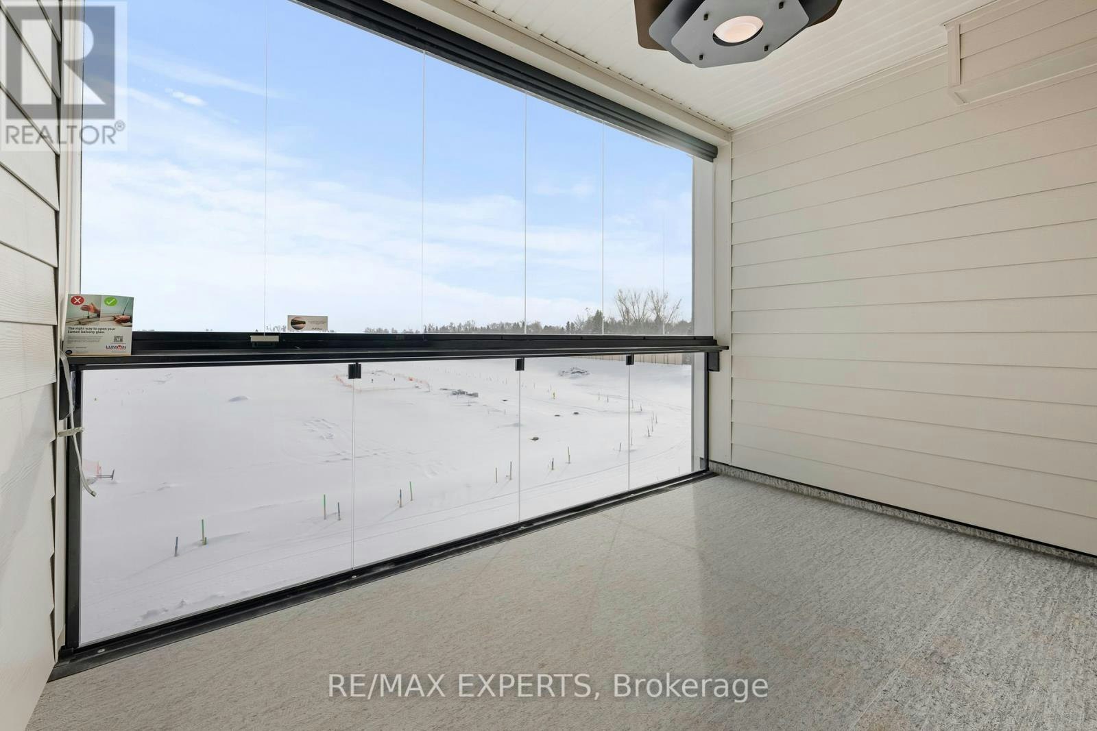 409-15 Kneeshaw Drive, Barrie, ON, L9J 0X9 - 40