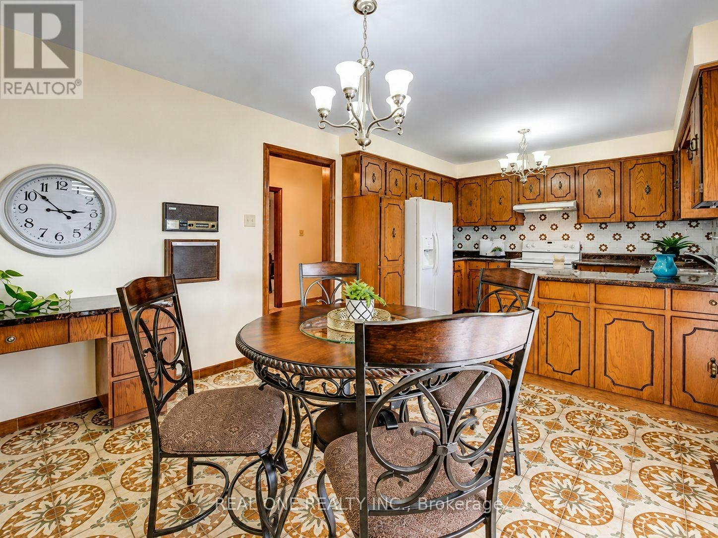 UPPER-2531 Cynara Road, Mississauga, ON, L5B 2R5 - 8