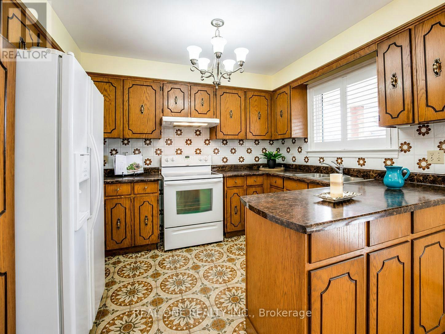 UPPER-2531 Cynara Road, Mississauga, ON, L5B 2R5 - 9
