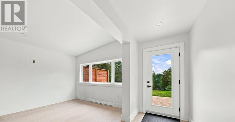 417 County 28 Road, Prince Edward County, ON, K8P 3J1 - 16