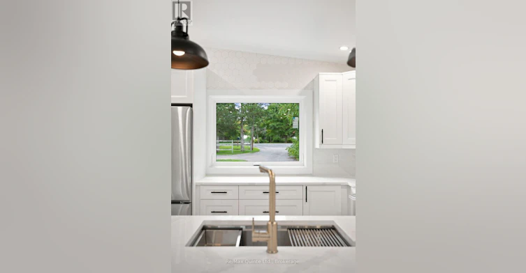 417 County 28 Road, Prince Edward County, ON, K8P 3J1 - 10