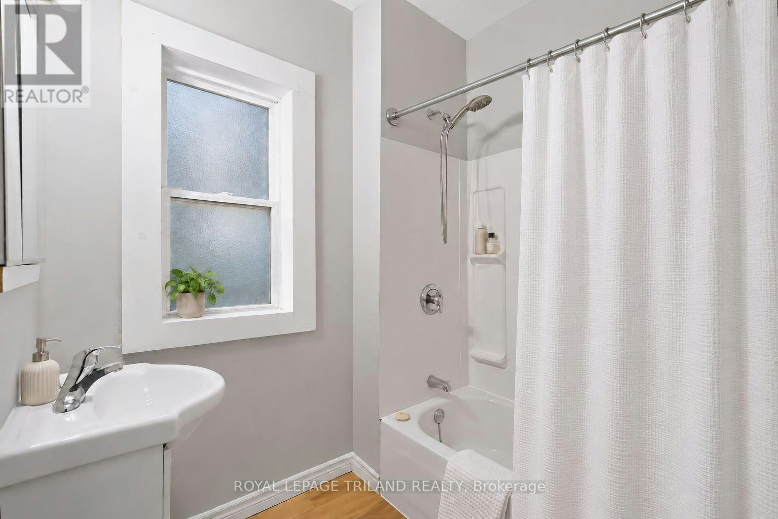 136 Adelaide Street N, London, ON, N6B 3G8 - 15