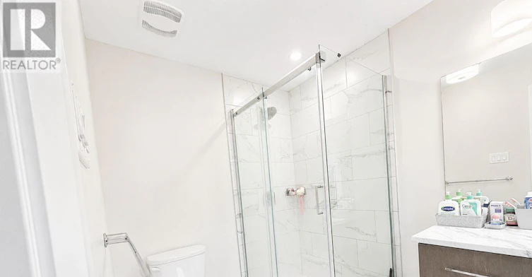 1002 Cologne Street, Russell, ON, K0A 1W0 - 8