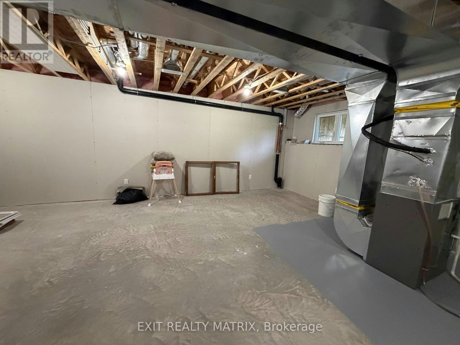1002 Cologne Street, Russell, ON, K0A 1W0 - 11
