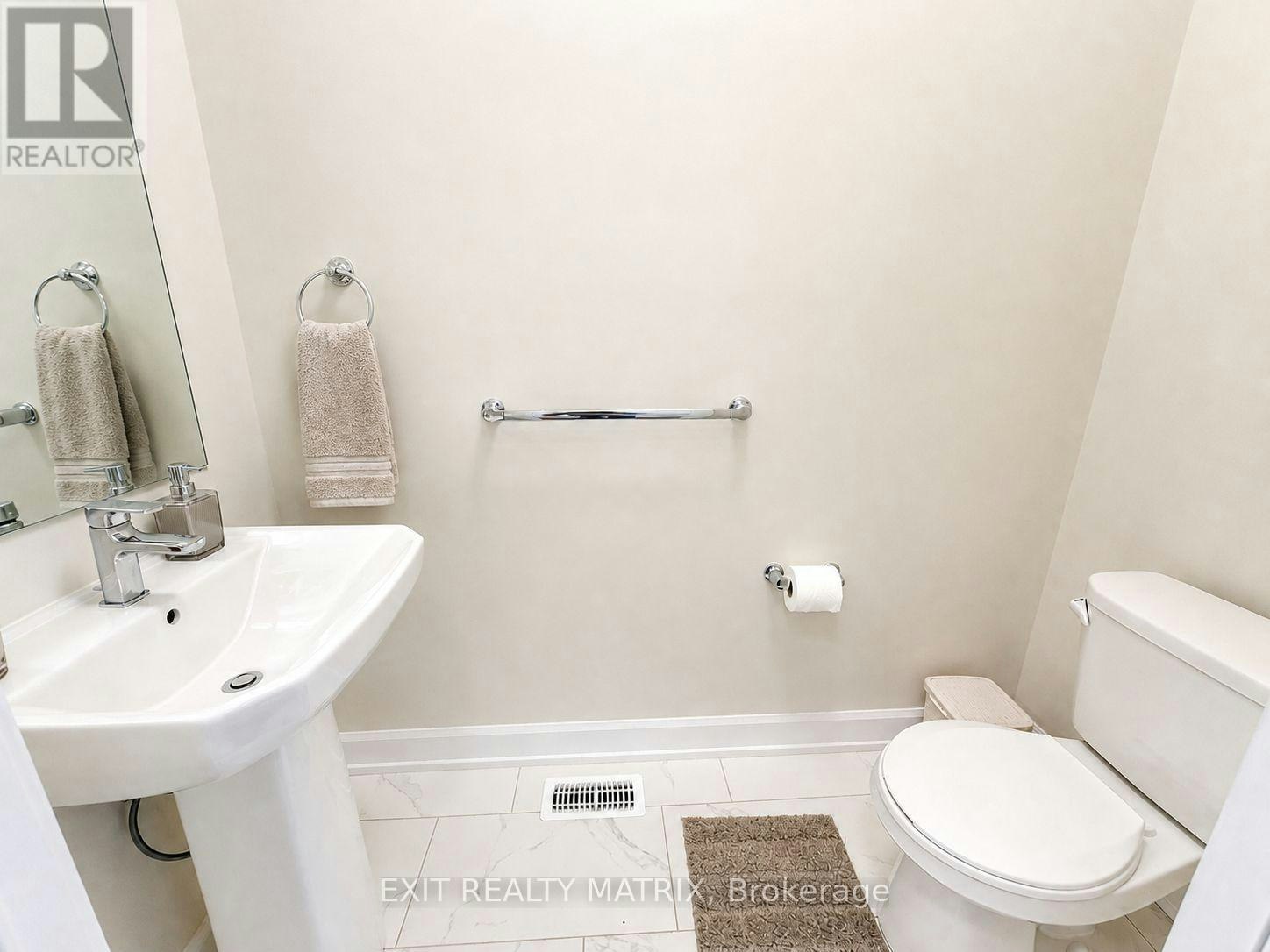 1002 Cologne Street, Russell, ON, K0A 1W0 - 4