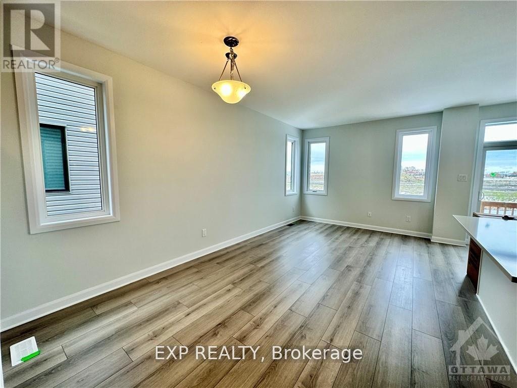 637 Hamsa Street, Ottawa, ON, K2J 6Z7 - 6