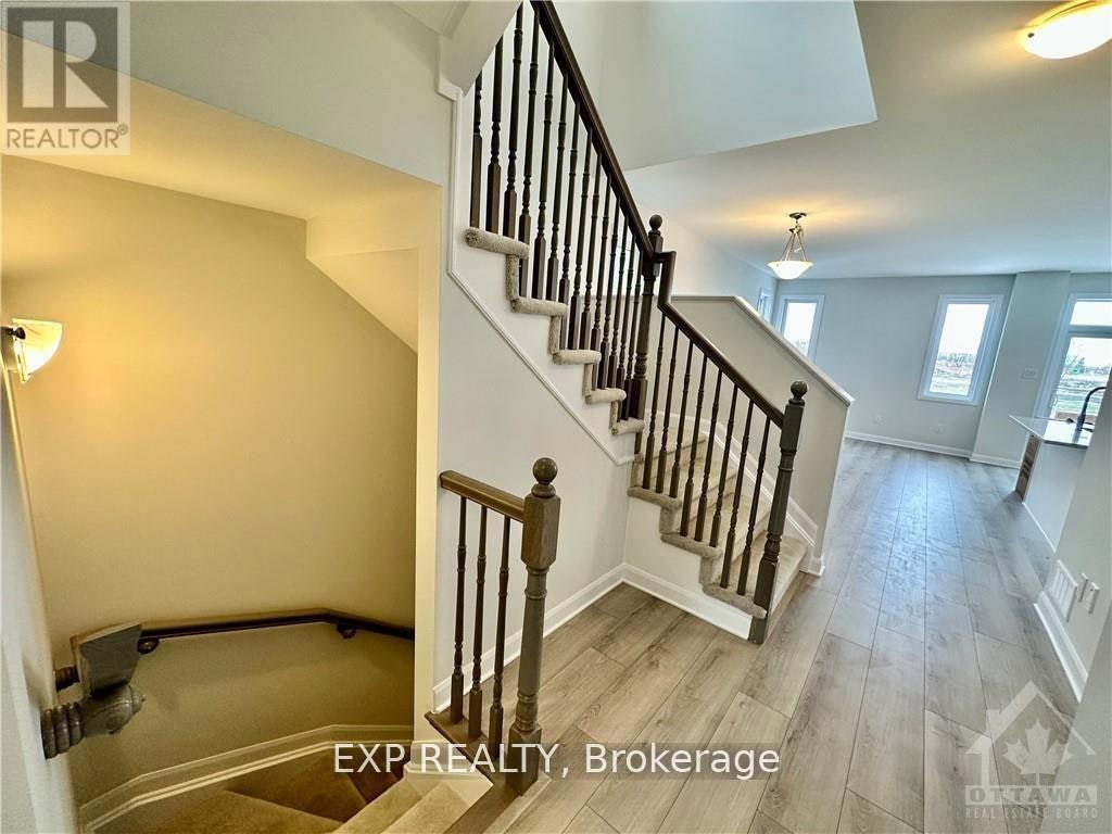637 Hamsa Street, Ottawa, ON, K2J 6Z7 - 5