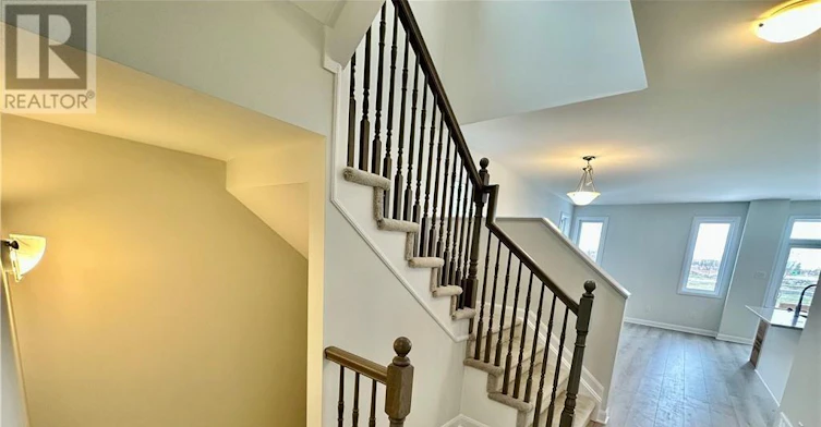 637 Hamsa Street, Ottawa, ON, K2J 6Z7 - 5