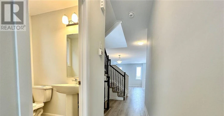 637 Hamsa Street, Ottawa, ON, K2J 6Z7 - 3