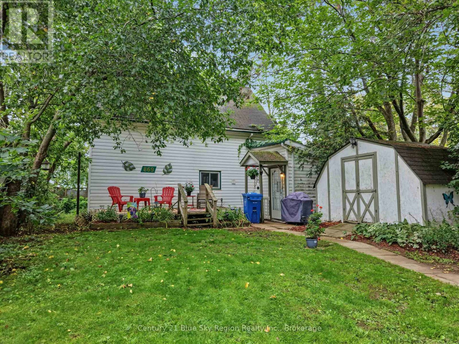 869 Ferguson Street, North Bay, ON, P1B 1Y9