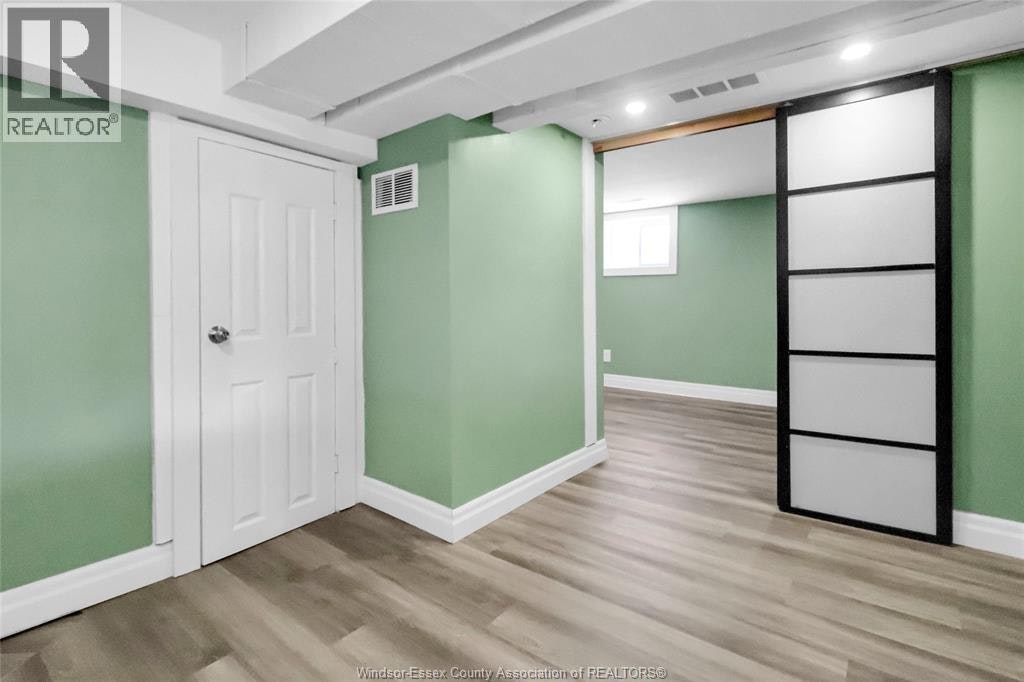 LOWER-324 Pierre, Windsor, ON, N9A 2J8 - 17