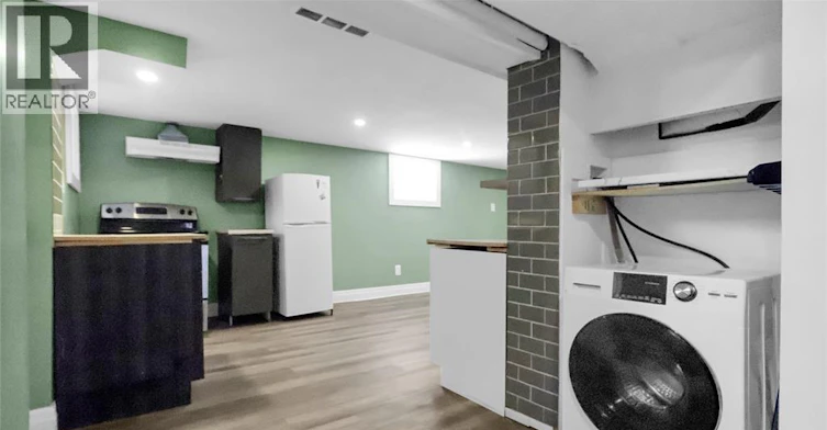 LOWER-324 Pierre, Windsor, ON, N9A 2J8 - 8