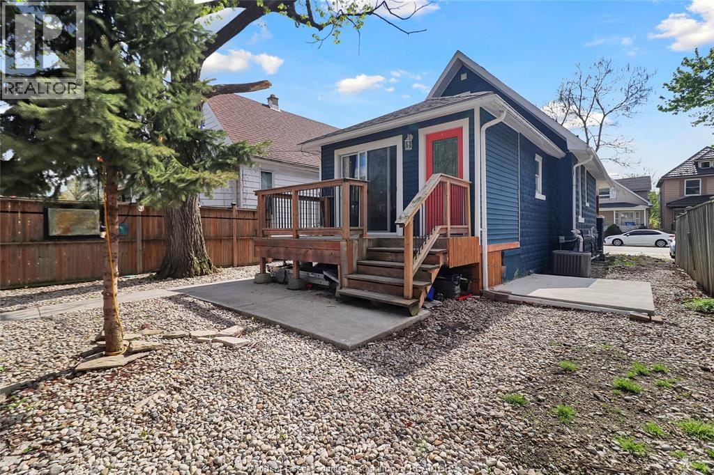 LOWER-324 Pierre, Windsor, ON, N9A 2J8 - 3