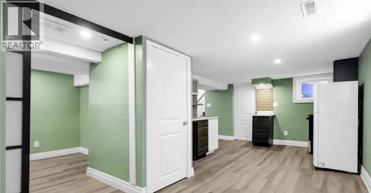 LOWER-324 Pierre, Windsor, ON, N9A 2J8 - 14