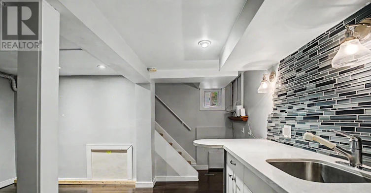 LOWER-254 Broadway Avenue, Toronto, ON, M4P 1V9 - 9