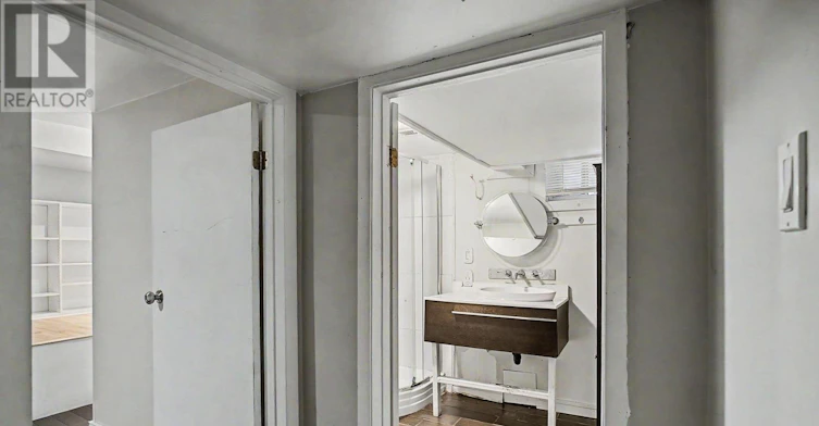 LOWER-254 Broadway Avenue, Toronto, ON, M4P 1V9 - 14