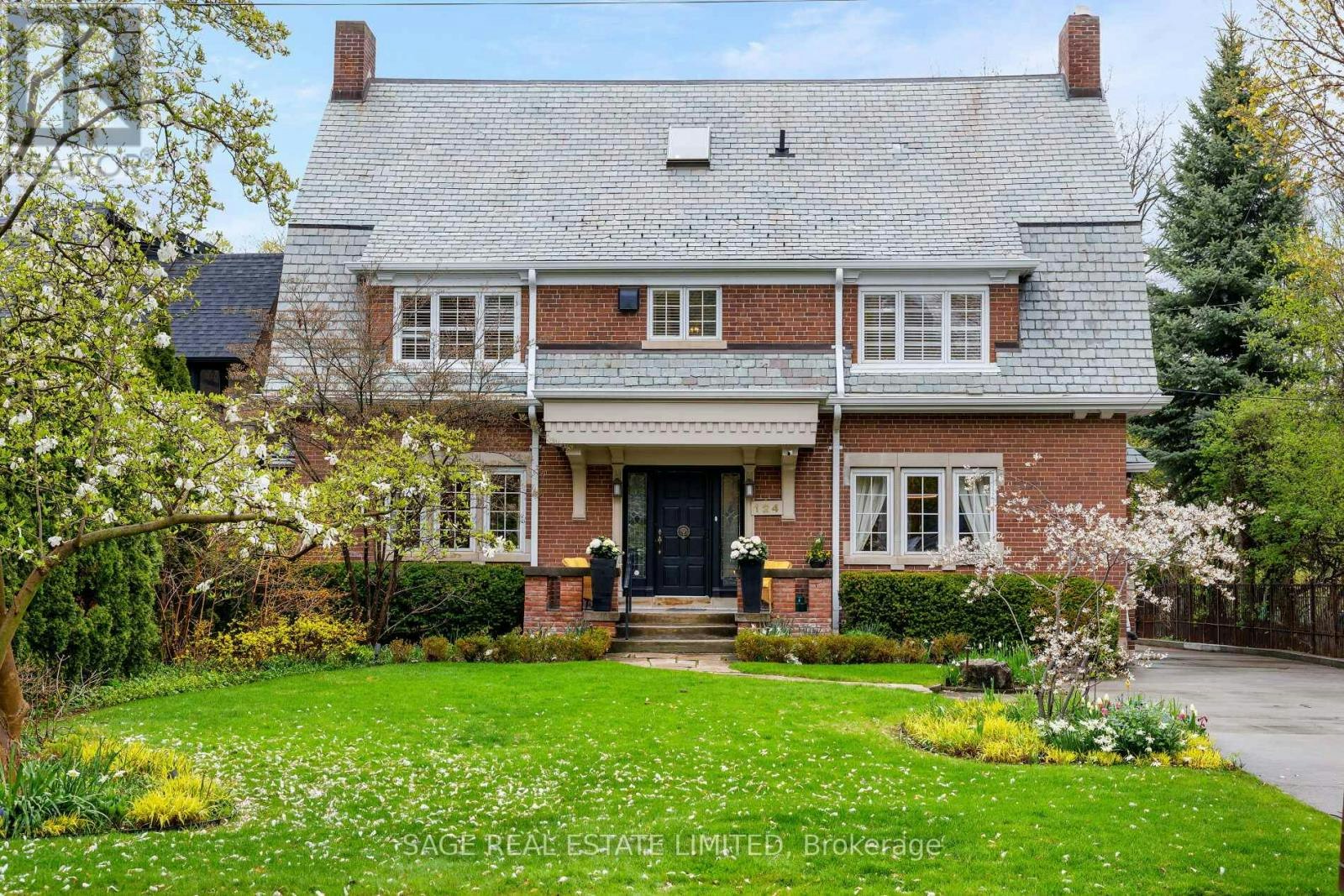 124 Blythwood Road, Toronto, ON, M4N 1A4