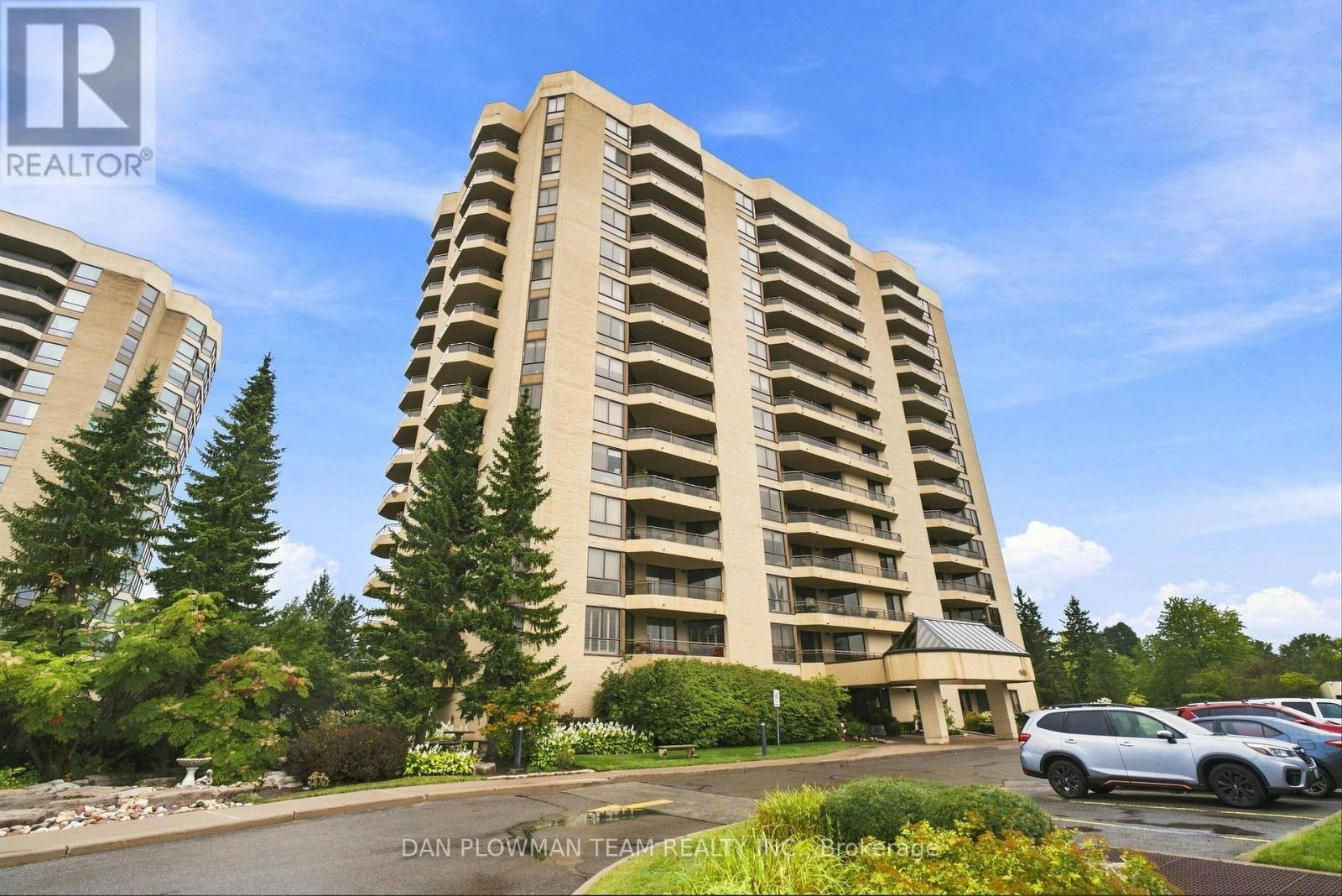 1003-900 Wilson Road N, Oshawa, ON, L1G 7T2